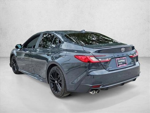 Used 2026 Toyota Camry SE FWD image 8