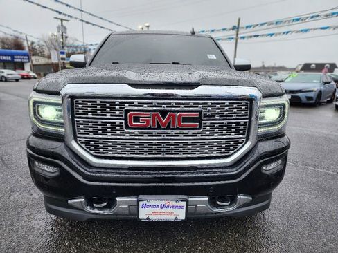 Used 2018 GMC Sierra 1500 Denali w/ Denali Ultimate Package image 8
