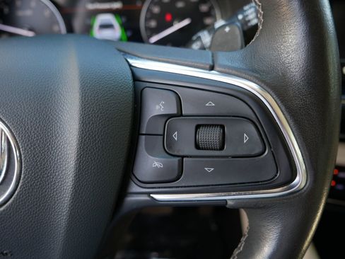 Used 2021 Buick Envision Essence AWD/4WD image 24