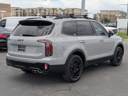 Certified 2025 Kia Telluride SX Prestige X-Line AWD/4WD image 5