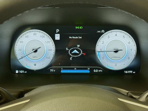 Used 2024 Hyundai Palisade Calligraphy image 14