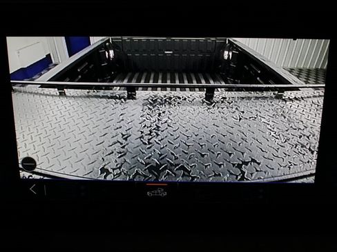 Used 2025 GMC Sierra 2500 AT4 image 23