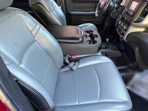 Used 2022 RAM 3500 Tradesman AWD/4WD image 17