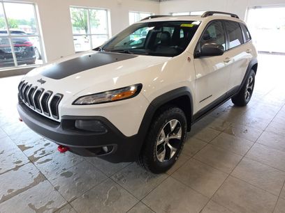 Used 2016 Jeep Cherokee Trailhawk w/ Cold Weather Group