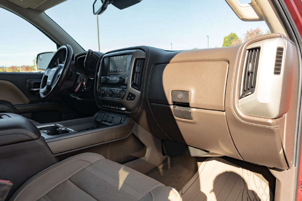 Used 2017 GMC Sierra 1500 Denali AWD/4WD image 32