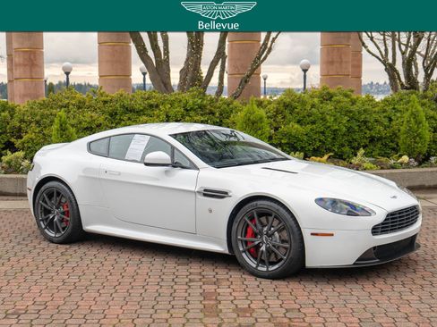 Used 2015 Aston Martin V8 Vantage GT image 1