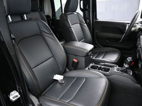 Used 2024 Jeep Gladiator Sport w/ Premium Package image 46