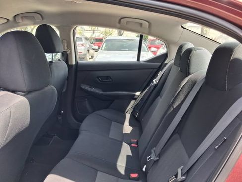 Used 2024 Nissan Sentra SV FWD image 5