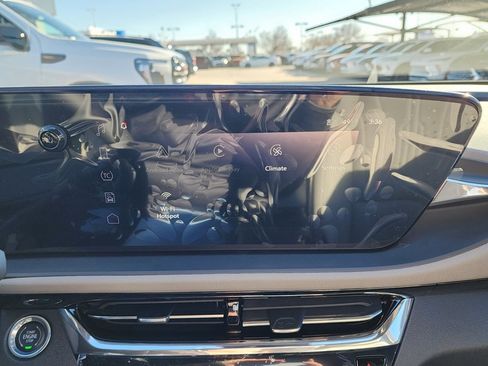 New 2026 Buick Envista Avenir image 25