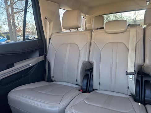 Used 2024 Ford Expedition Max Limited image 13
