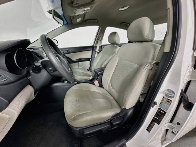 Used 2012 Kia Forte EX FWD image 21