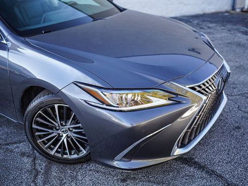 Used 2023 Lexus ES 350 w/ Premium Package image 7