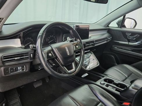 Used 2022 Lincoln Corsair AWD w/ Premium Package image 10