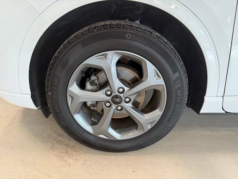 Used 2023 Ford Escape ST-Line w/ Tech Pack #1 AWD/4WD image 32