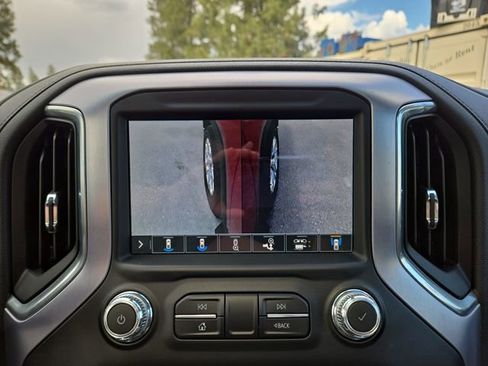 Used 2019 GMC Sierra 1500 SLT w/ SLT Premium Plus Package AWD/4WD image 27