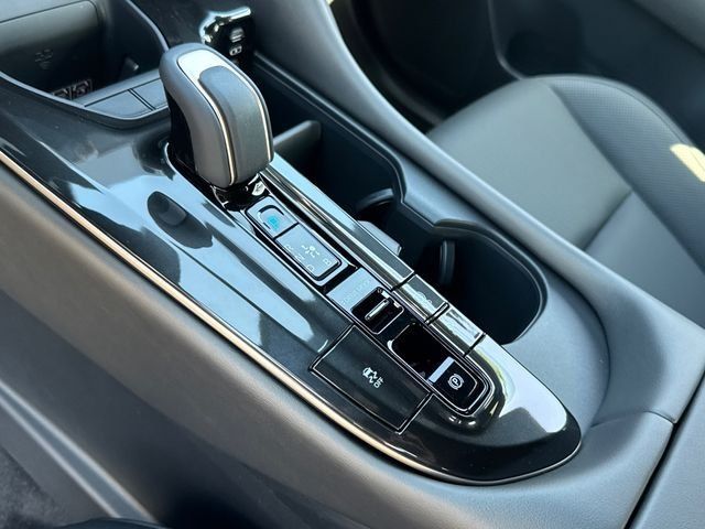 New 2026 Toyota Crown AWD/4WD image 27