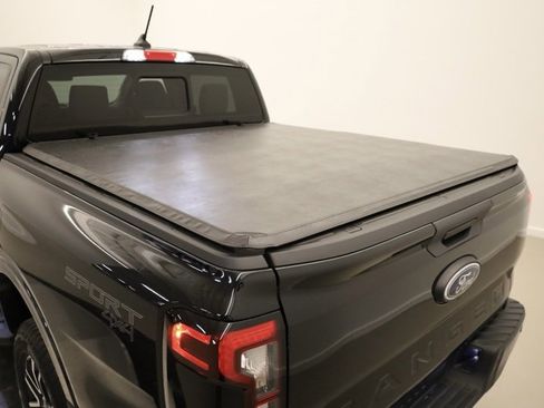 Used 2024 Ford Ranger Lariat image 36