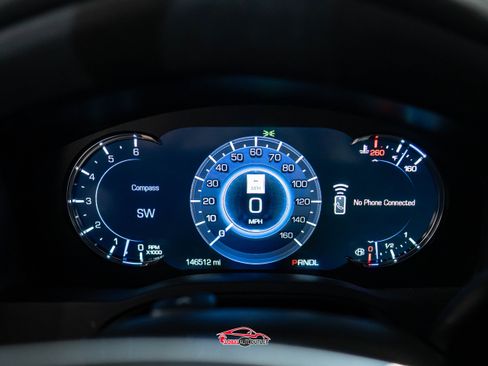 Used 2020 Cadillac Escalade ESV Premium Luxury w/ Escalade Sport Edition image 28