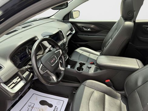 Used 2022 GMC Terrain SLT AWD/4WD image 2
