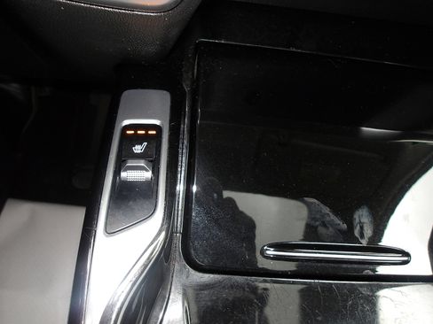 Used 2022 Kia Sorento SX image 22