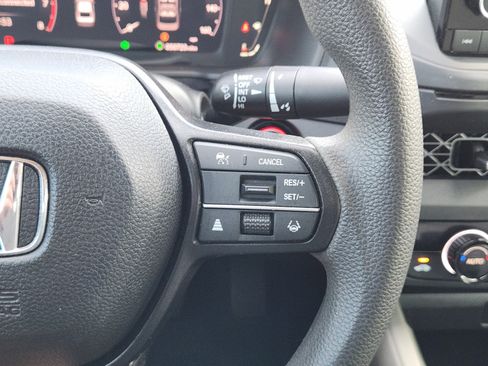 Used 2024 Honda Accord EX image 26