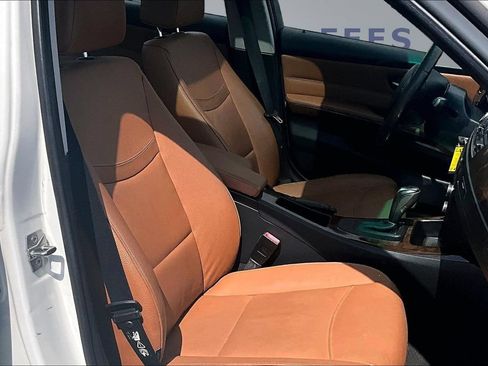 Used 2011 BMW 328i Sedan RWD image 29