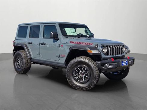 New 2025 Jeep Wrangler Rubicon w/ XTREMEE 35" Tire Package image 8