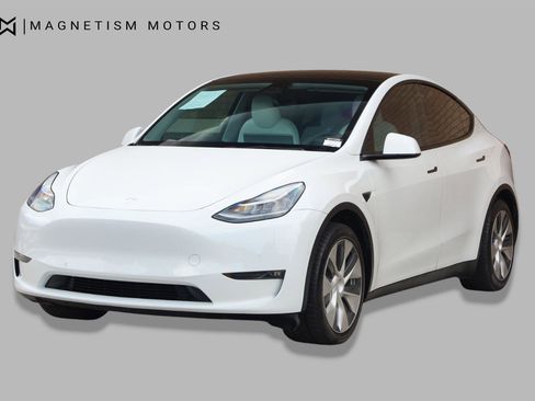 Used 2021 Tesla Model Y Long Range AWD/4WD image 4