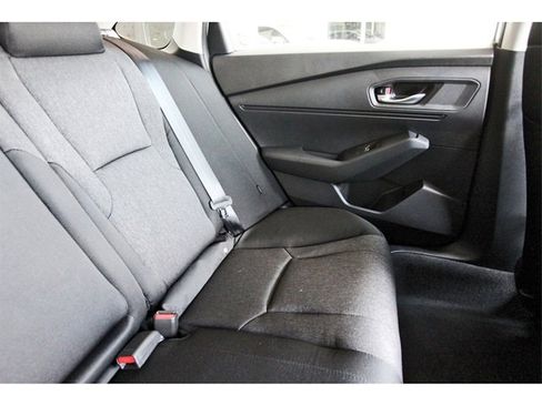 New 2025 Honda Accord SE image 10