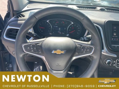Used 2024 Chevrolet Equinox LT FWD image 14