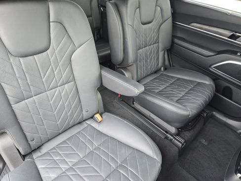 Used 2024 Kia Telluride SX Prestige X-Line image 32