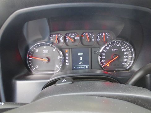 Used 2015 Chevrolet Silverado 1500 W/T w/ Trailering Package image 11