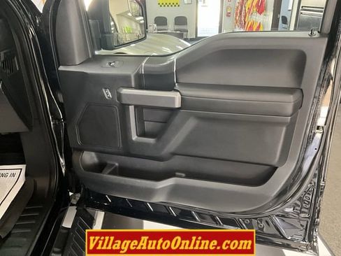Used 2018 Ford F150 XLT w/ Equipment Group 302A Luxury image 35