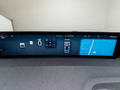 Used 2025 Ford Expedition Active AWD/4WD image 26