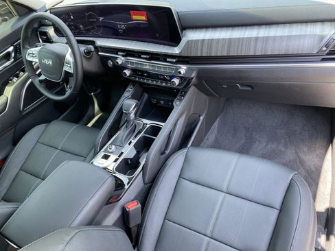 Certified 2025 Kia Telluride SX FWD image 7