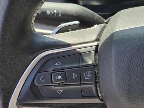 Used 2022 Jeep Grand Cherokee L Limited image 28