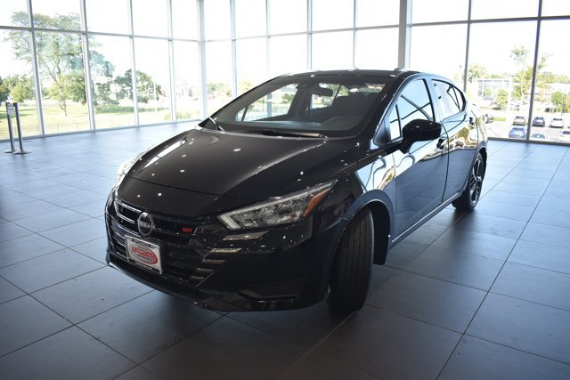 Used 2024 Nissan Versa SR w/ Trunk Package FWD image 3
