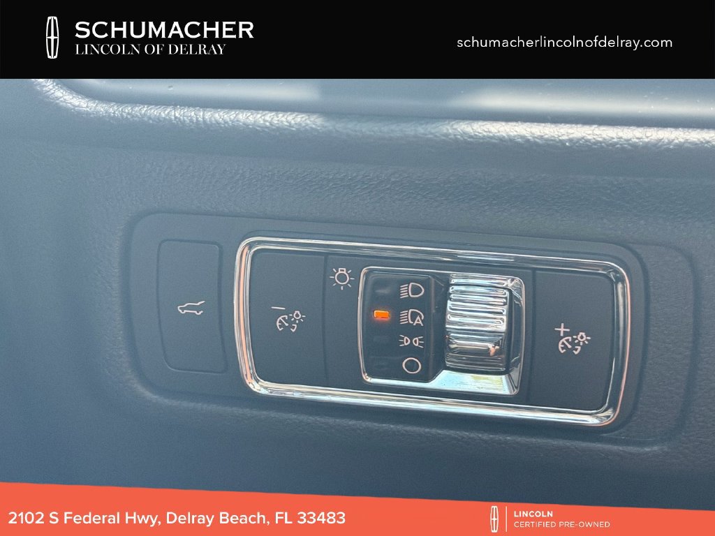 Certified 2025 Lincoln Corsair FWD image 24