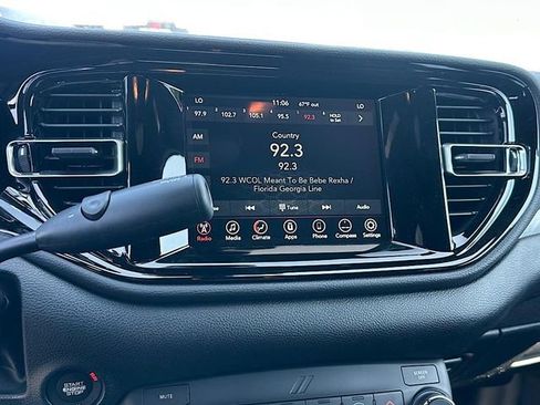 New 2025 Dodge Durango Pursuit AWD/4WD image 19