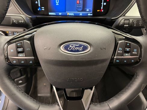 Certified 2024 Ford Escape Active AWD/4WD image 9