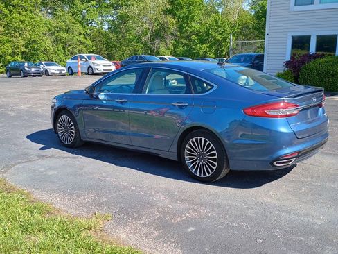 Used 2018 Ford Fusion Titanium AWD/4WD image 3