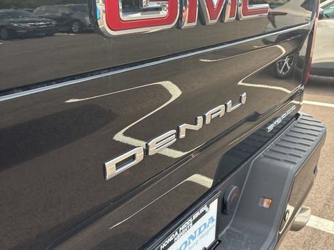 Used 2025 GMC Sierra 2500 Denali w/ Snow Plow Prep/Camper Package AWD/4WD image 12