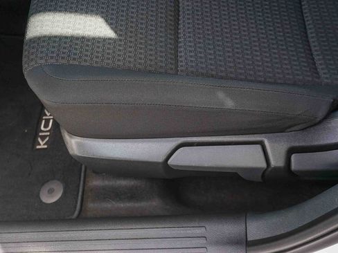 Used 2025 Nissan Kicks S FWD image 20
