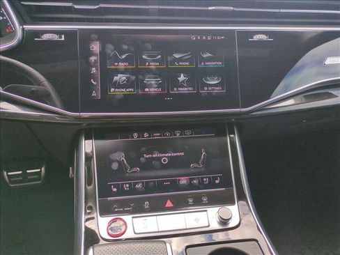 Used 2022 Audi RS Q8 w/ Black Optic Package image 15