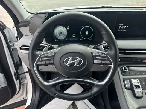Used 2023 Hyundai Palisade SEL FWD image 15