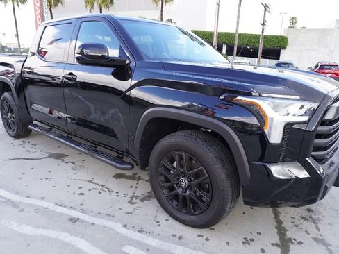 New 2026 Toyota Tundra SR5 image 3