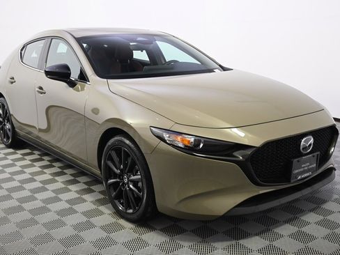 Certified 2025 MAZDA MAZDA3 Carbon image 8