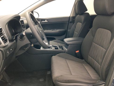 Used 2020 Kia Sportage LX FWD image 17