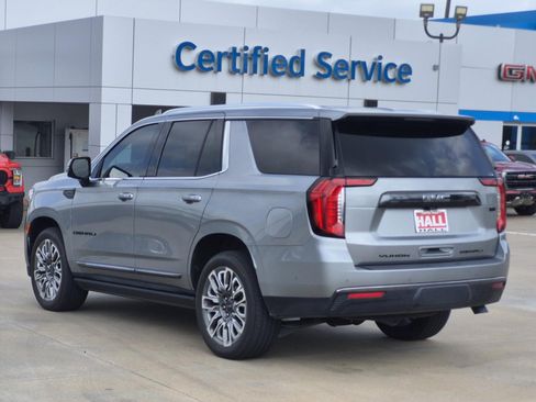 Certified 2024 GMC Yukon Denali Ultimate AWD/4WD image 4