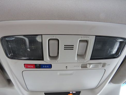 Used 2019 Subaru Outback 2.5i Limited image 22